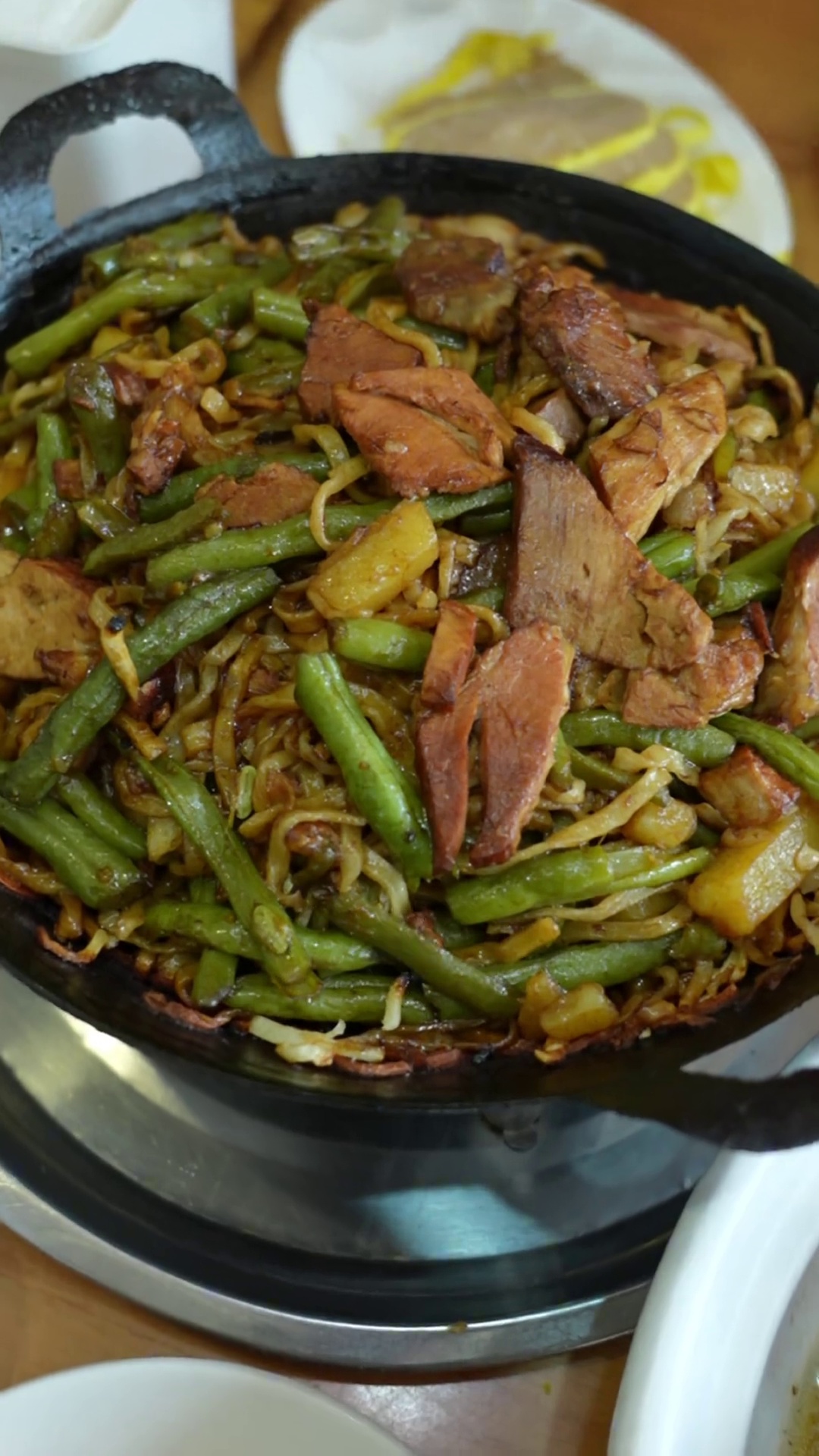 酱肉焖面（两人份）